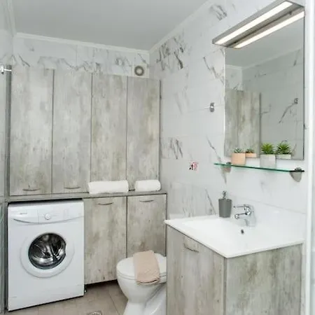 Modern House In The Old Town La Canea